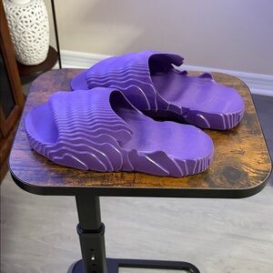 Chris Brown Auracle NIGHTCRAWLER Purple Glow in Dark Nami Slides